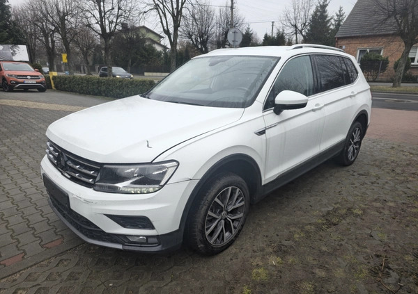 Volkswagen Tiguan Allspace cena 74900 przebieg: 128000, rok produkcji 2021 z Nasielsk małe 56